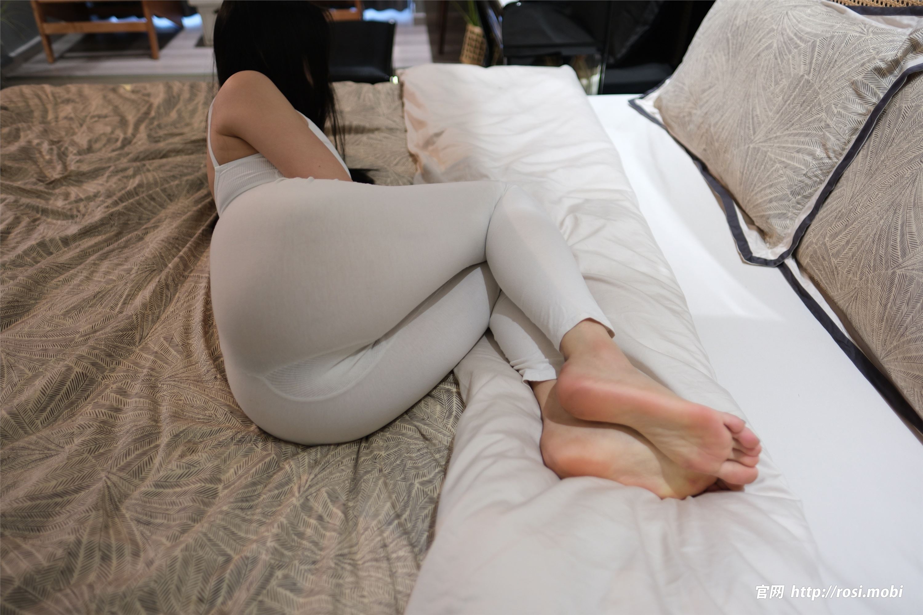 ROSI写真 2025.07.25 NO.4981